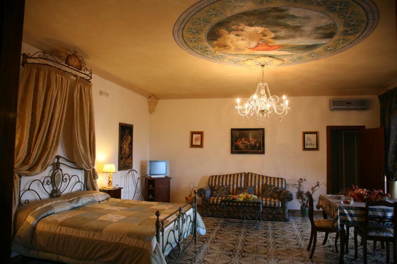 Cali Nitta Bed and Breakfast Corigliano dʼOtranto Eksteriør billede
